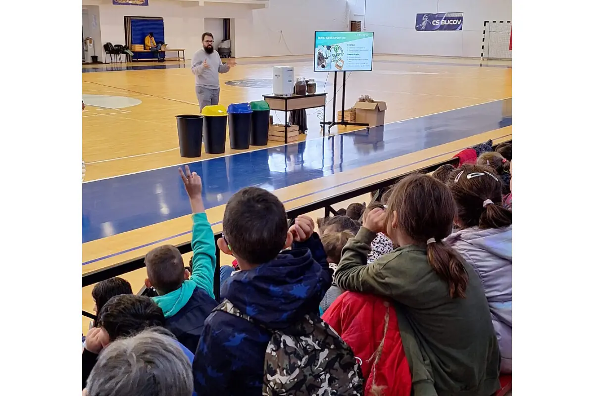 Elevii au învățat despre compostare cu Eutron în “Săptămâna Altfel”